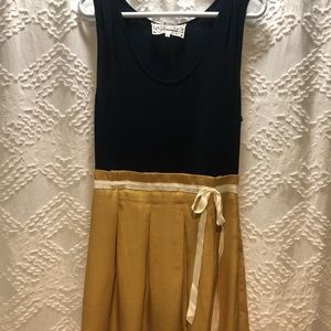 Cutest mixed fabric dress!